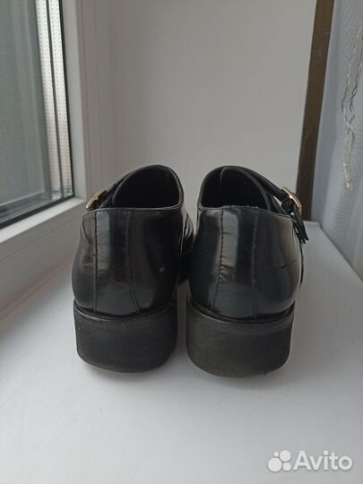 Ботинки поданные женские 38