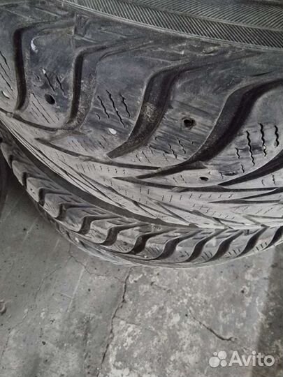 Yokohama Ice Guard IG50 235/45 R17 97T