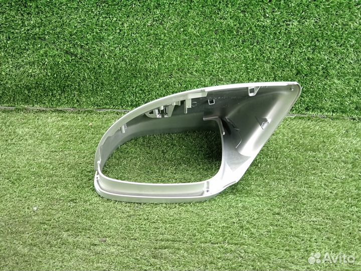 Накладка зеркала правая Audi Q5 8R Audi Q5 8R