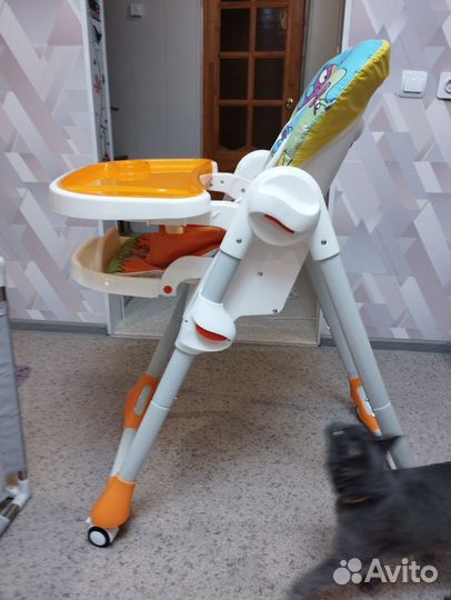 Стульчик для кормления babyton