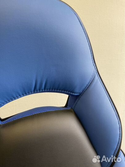Компьютерное кресло новое