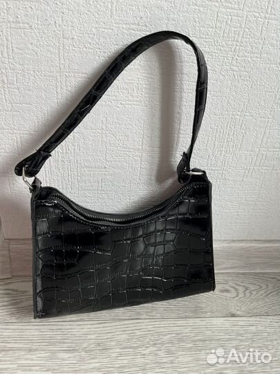 Сумка багет черная