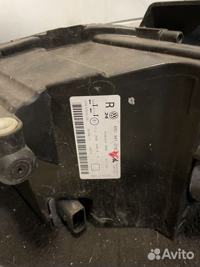 Фара правая Volkswagen Polo 5