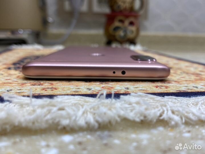Xiaomi Redmi Note 5, 4/64 ГБ
