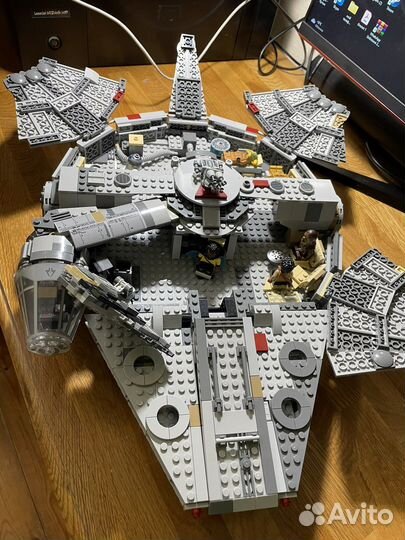 Lego Star Wars 75257 Сокол Тысячелетия