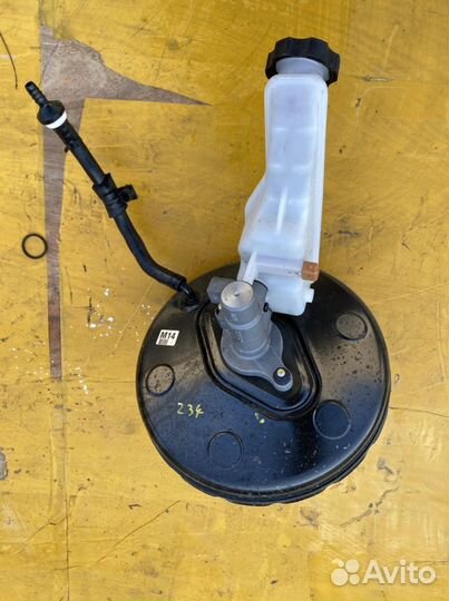 Главный тормозной цилиндр Hyundai Santa FE 4