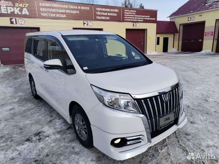 Toyota Esquire 2.0 CVT, 2015, 150 000 км