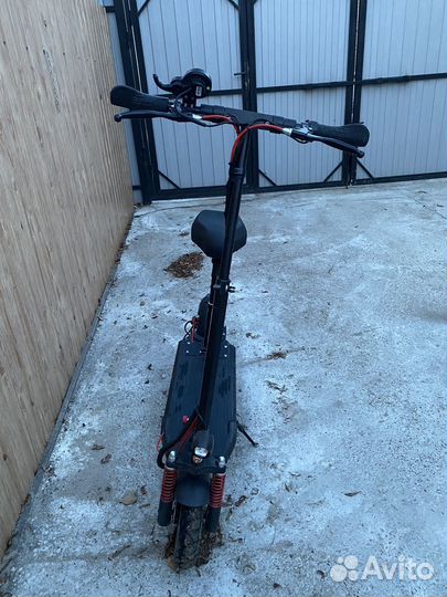 Электросамокат skytop