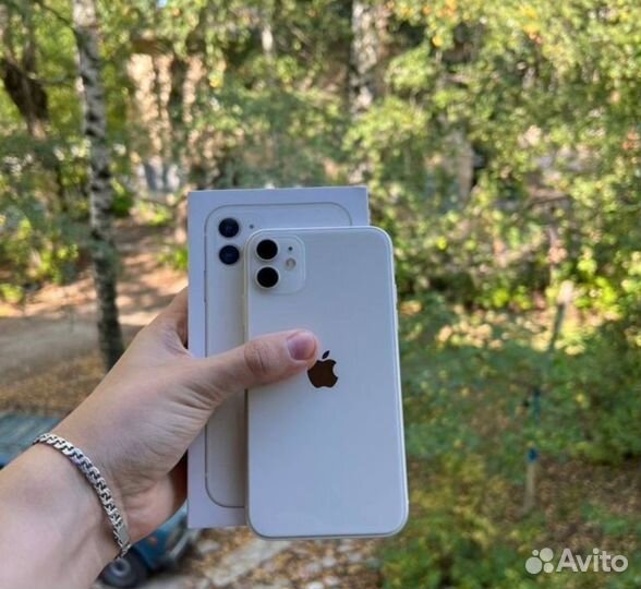 iPhone 11, 64 ГБ