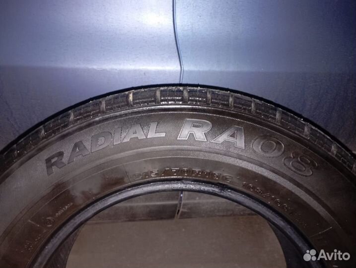 Hankook Radial RA08 215/70 R16C