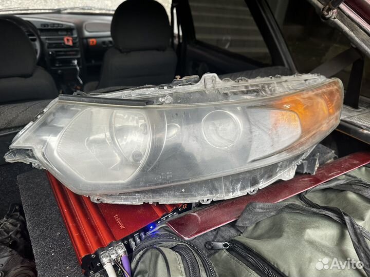 Фара honda accord 8