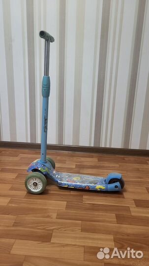 Самокат детский трехколесный