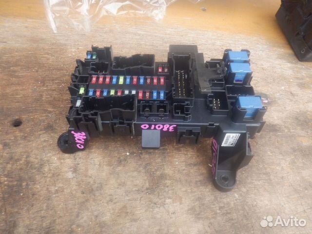 Блок предохранителей салон. Suz/ Escudo/ TD54W,TD9