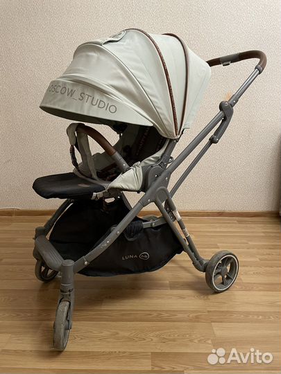 Прогулочная коляска Happy Baby Luna