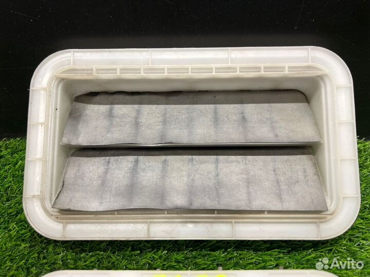 Клапан вентиляции салона Toyota Avensis AZT250