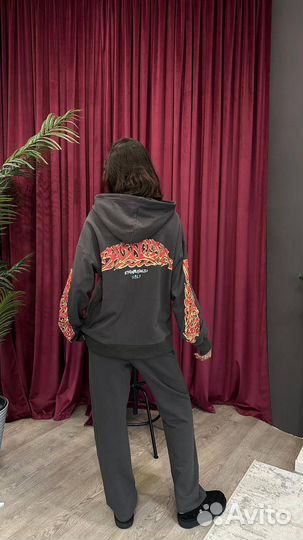 Костюм Balenciaga