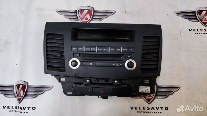 Центральная панель Mitsubishi Lancer 10 2007-2015г