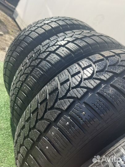 Tigar Sigura Stud 205/60 R16 96T