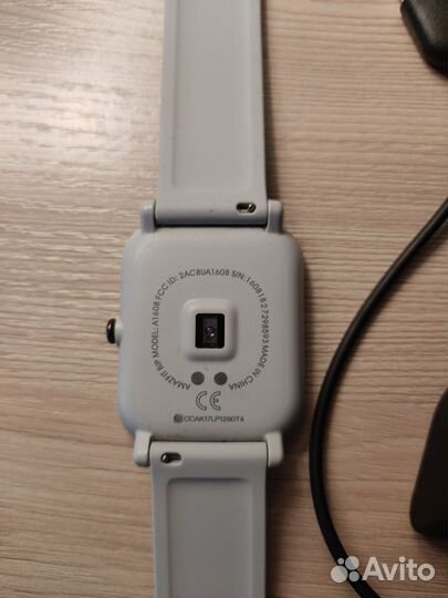 Умные часы Xiaomi Huami Amazfit Bip