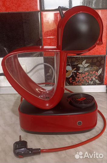 Капсульная кофемашина dolce gusto