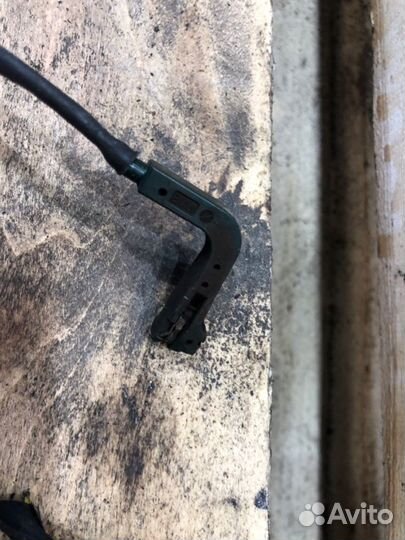 Датчик износа тормозных колодок Bmw 6 E63 N62B44