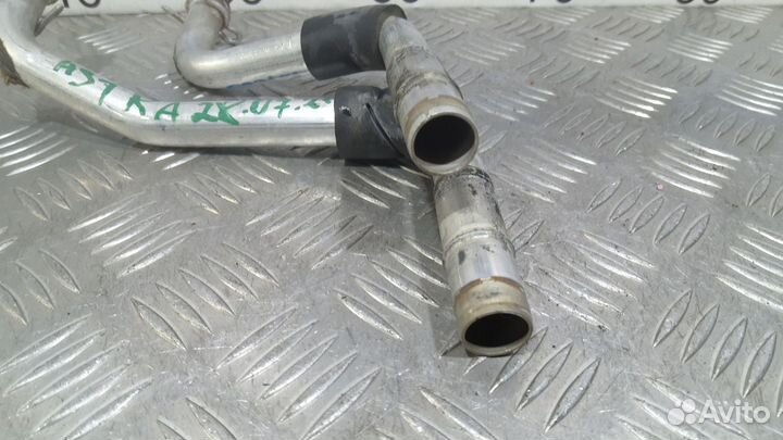 Б/У Трубка радиатора отопителя GM (комплект)