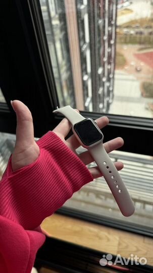 Apple watch series 8