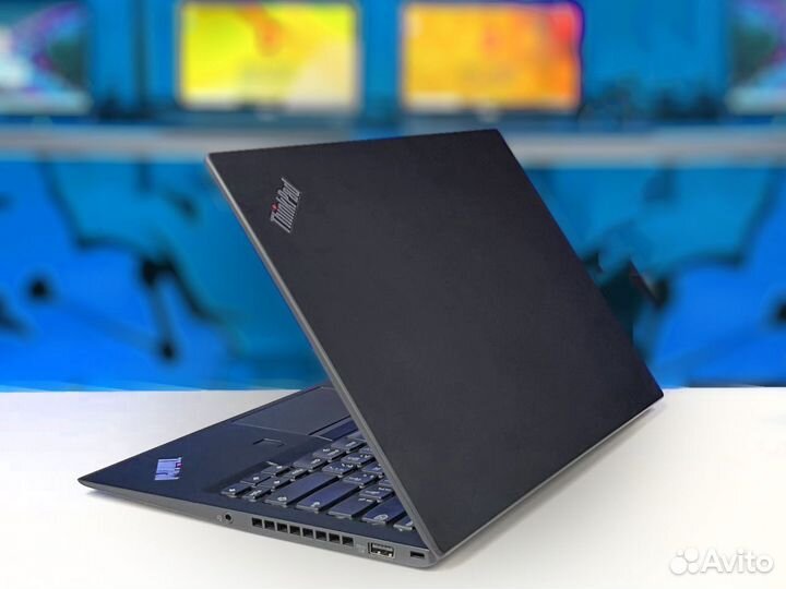 Топовый Ультрабук Lenovo X1 Gen5 8/512