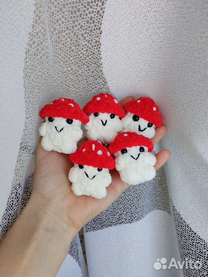 Брелки вязаные крючком панда хаски