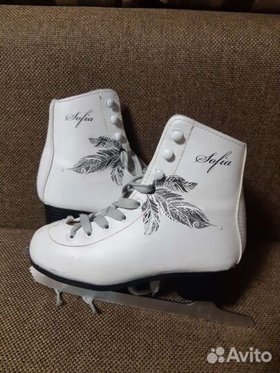 Коньки фигурные