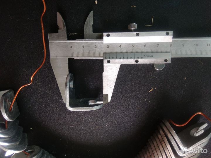 Уголок стяжка угловая мебельная