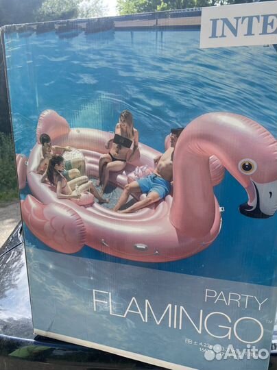 Надувной фламинго плот