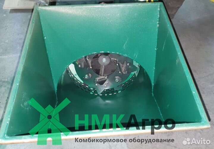 Сенорезка, соломорезка измельчитель