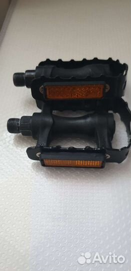 Педали для велосипеда