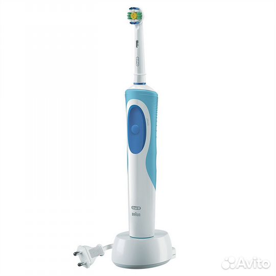 Электрическая зубная щетка Oral-B Vitality CrossAc