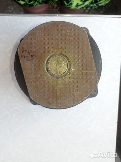 Динамик низкочастотный