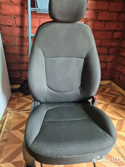 Сиденье Kia rio 3