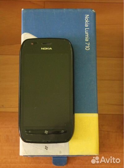 Смартфон Nokia Lumia 710 сотовый телефон черный