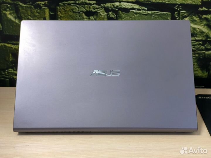 Ноутбук Asus AMD Ryzen 3