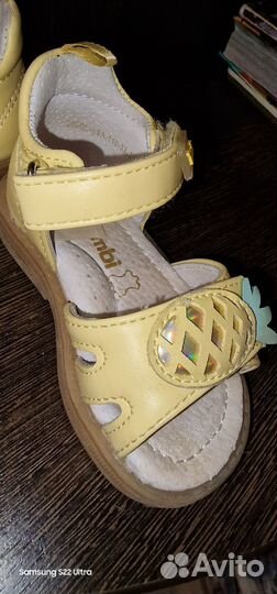 Сандалии для девочки 20 размер