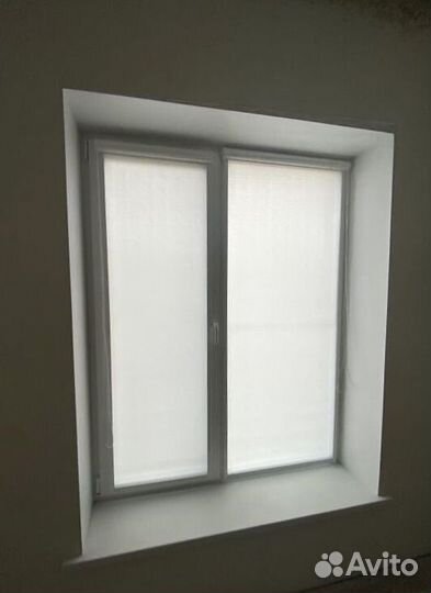 Рулонные шторы зебра в коробе O1024