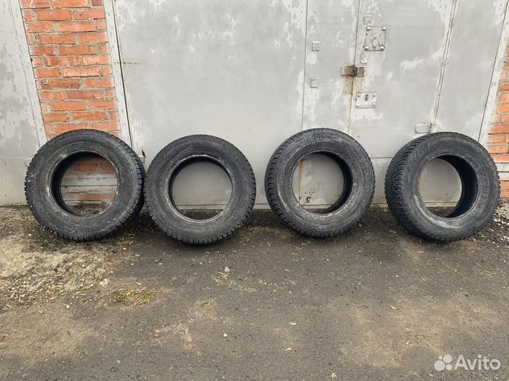 Nokian Tyres Hakkapeliitta 5 245/70 R17