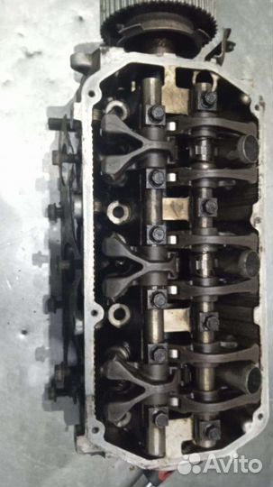 Головка блока цилиндров и другие запчасти