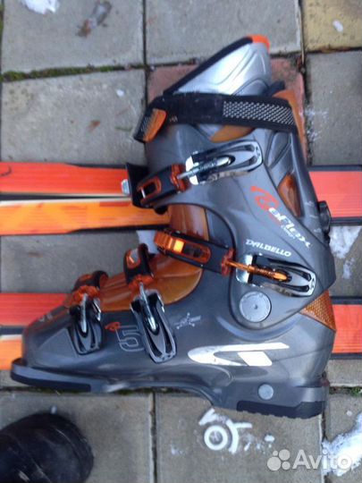 Горные лижи и ботинки