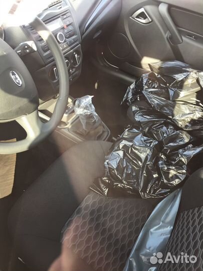 LADA Granta 1.6 МТ, 2023, 4 км