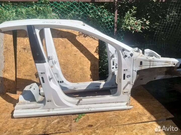 Лонжерон правый volkswagen polo