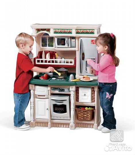 Прокат. Игровая кухня Step2 Гурмэ