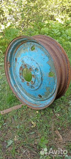 Колесный диск трактора Т-40
