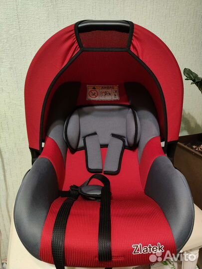 Детское автокресло zlatek