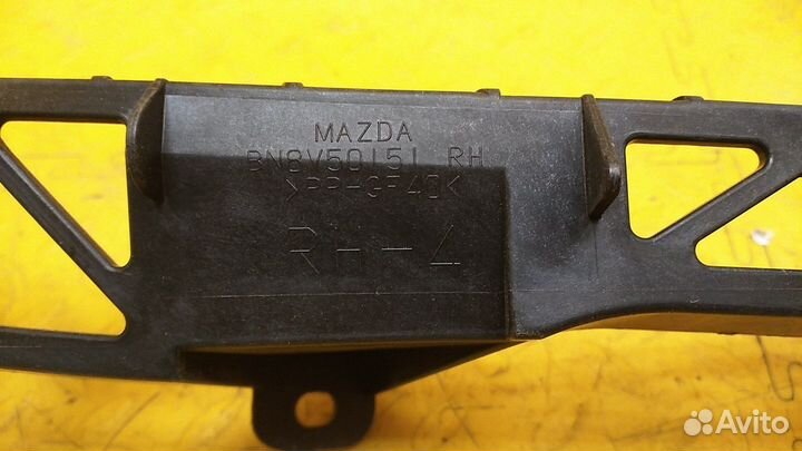 Кронштейн фары 3 (BK)